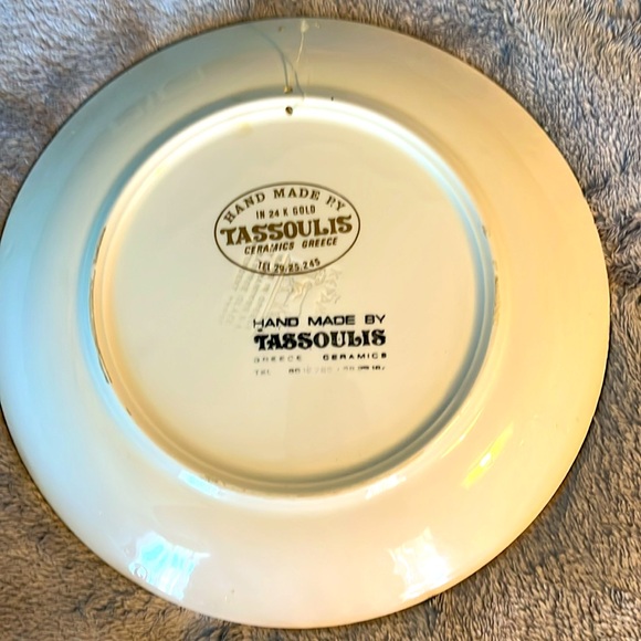 Tassoulis Hand Made 9.5” Plate Trimmed with 24 K Gold - Picture 7 of 10